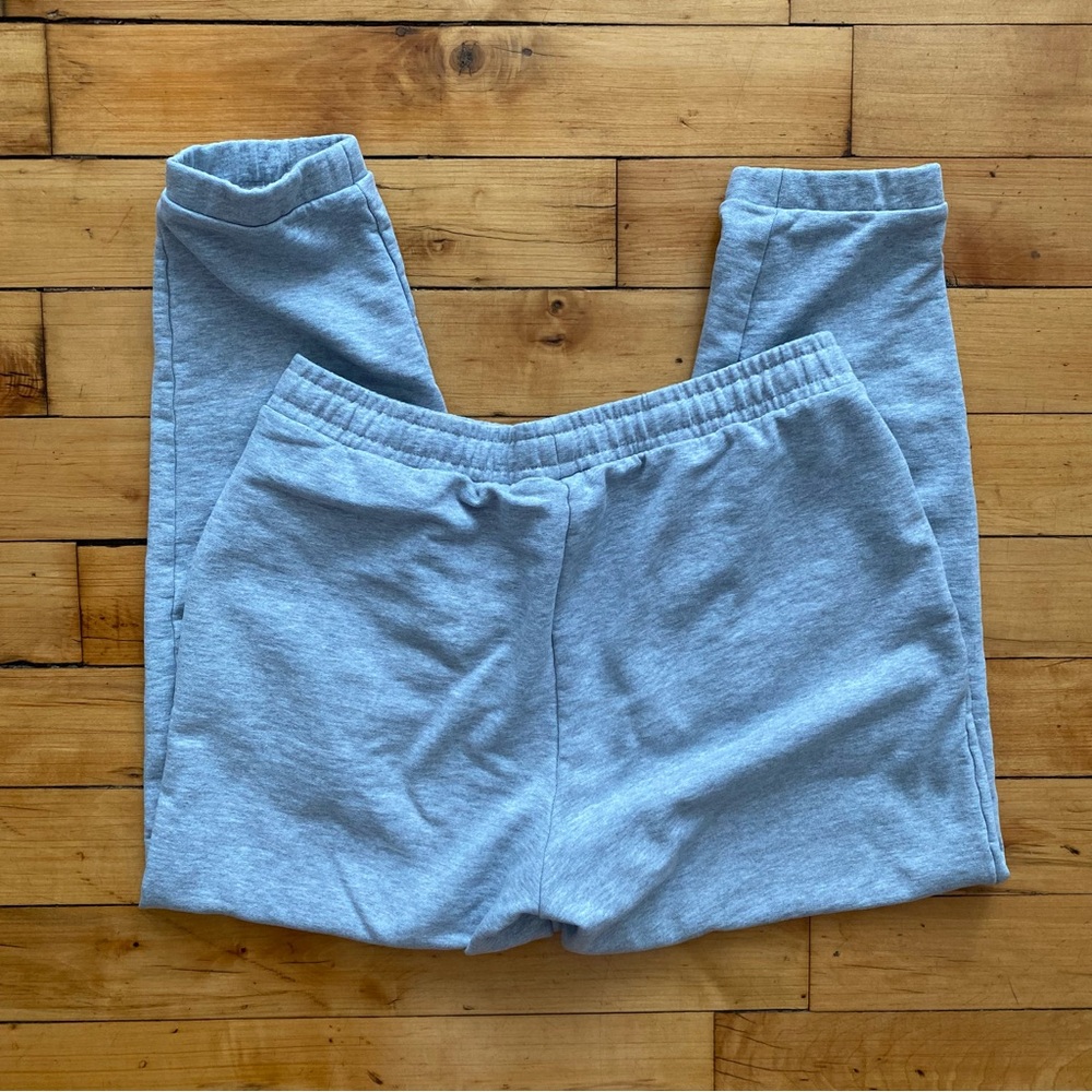 🤍 EUC Women’s Gret Gymshark Sweatpants - Size Medium - Picture 2 of 6